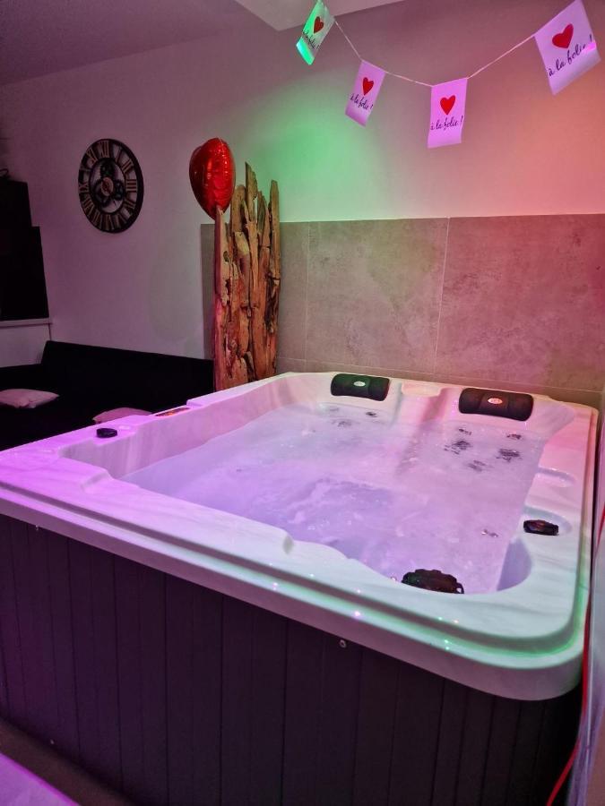 Appartement - Spa Monteux Kültér fotó